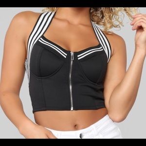New with tags sporty bustier crop top